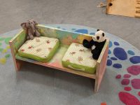 pappbank-paper-bench-becky-brown-coloured_kita_oben
